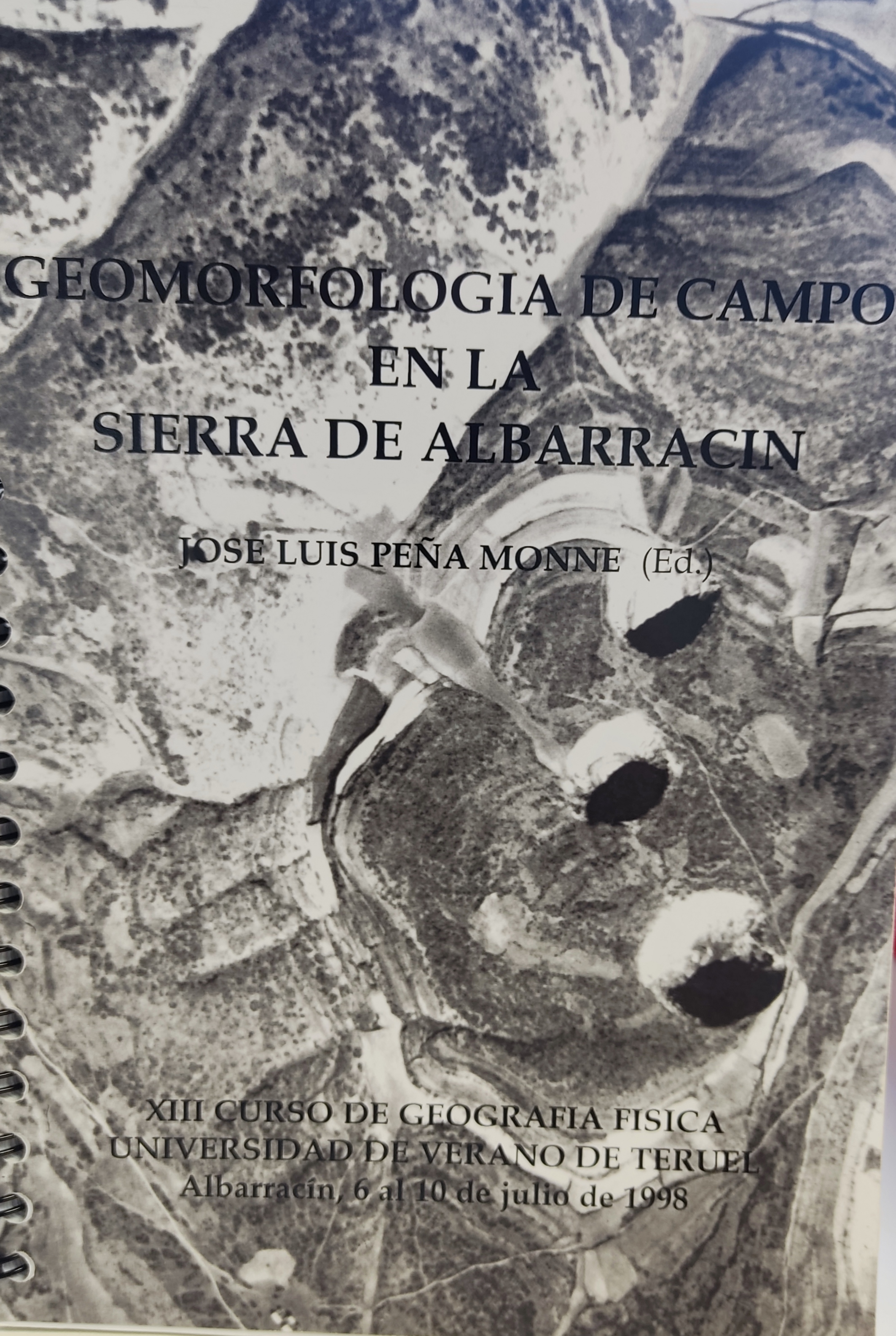 Imagen de portada del libro Geomorfología de campo en la Sierra de Albarracín