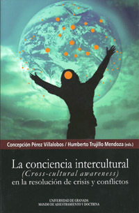 Imagen de portada del libro La conciencia intercultural ("Cross-cultural awareness") en la resolución de crisis y conflictos