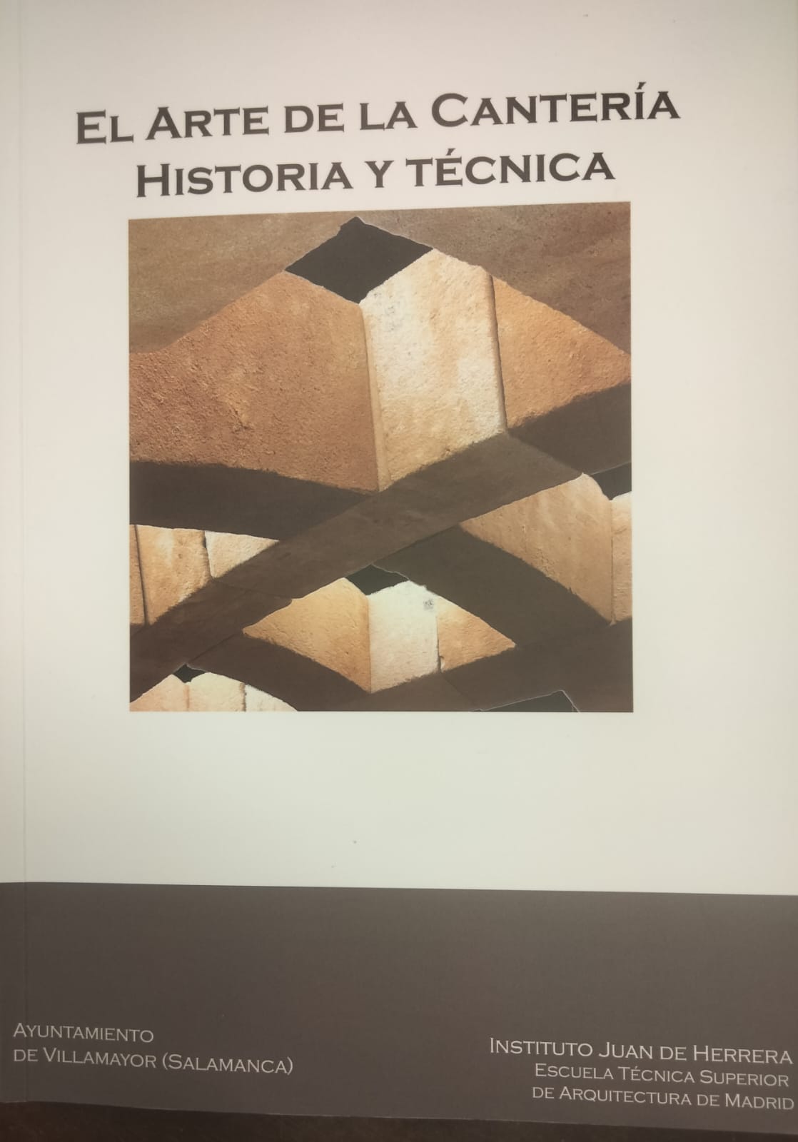 Imagen de portada del libro El arte de la Cantería Historia y Técnica