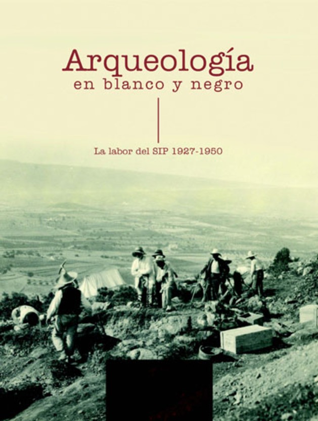 Imagen de portada del libro Arqueología en blanco y negro